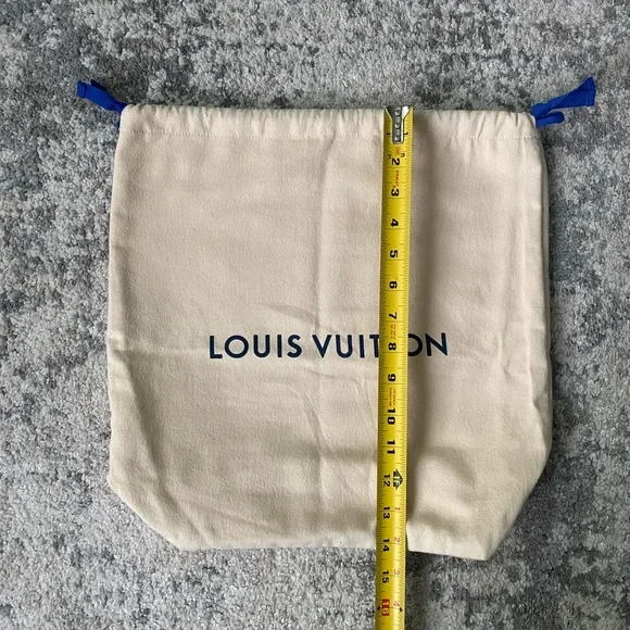 Louis Vuitton Dust Bag - Picture 2 of 7